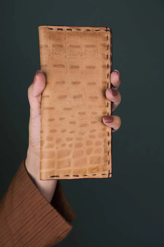 The Volonté – Veg-Tan Croc Leather Long Wallet for women