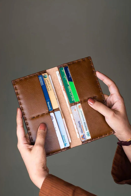 The Volonté – Veg-Tan Croc Leather Long Wallet for women