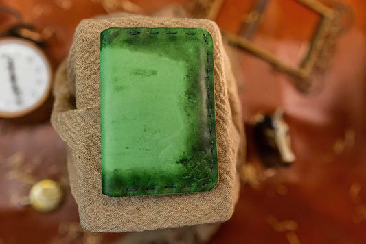 The Aura – Green - Smart Wallet