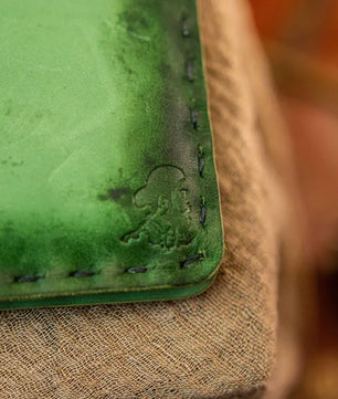 The Aura – Green - Smart Wallet