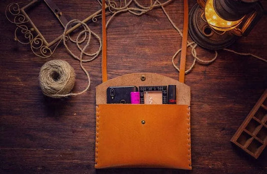 The Été (Brown)- Crossbody Bag