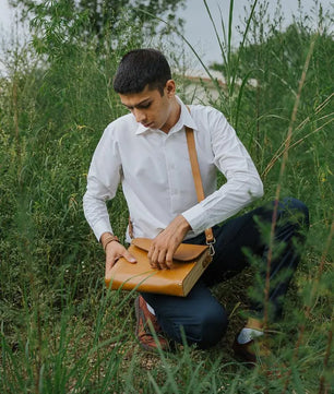 Epitome - Veg Tan Leather Satchel Bag (Unisex)