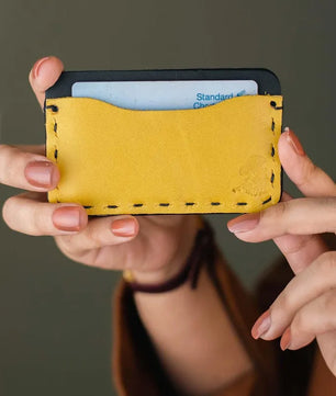 The Marc – Leather Card Holder