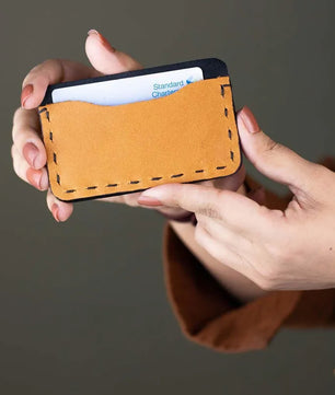 The Marc – Leather Card Holder