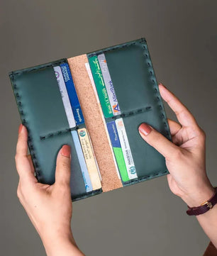 The Volonté – Veg-Tan Croc Leather Long Wallet for women