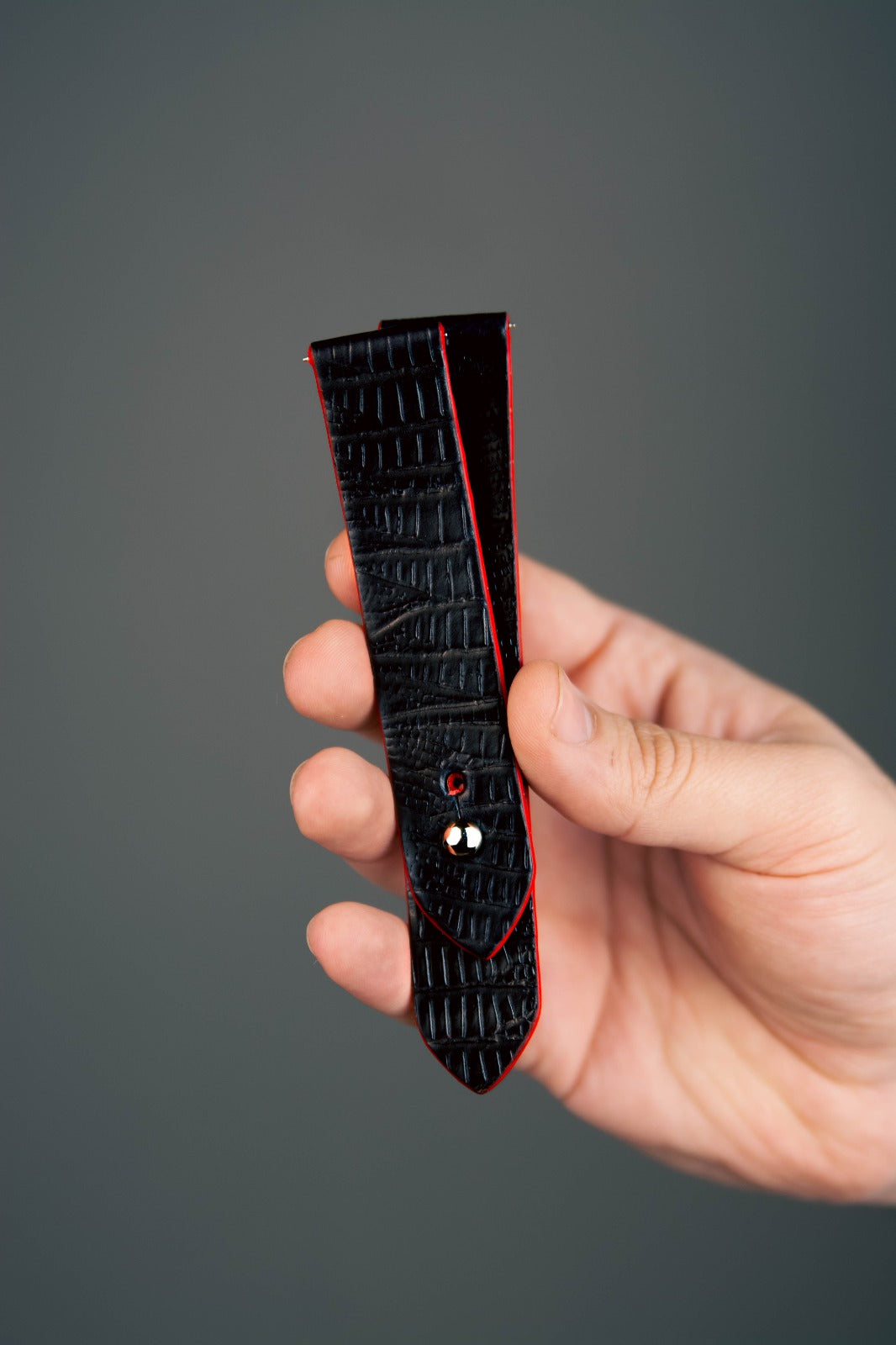 Black Veg-Tan Lizard Leather Watch Strap - The Hermoso