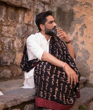 Orhni - Poetic Shawl