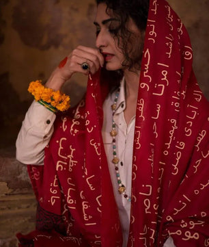 Orhni - Poetic Shawl