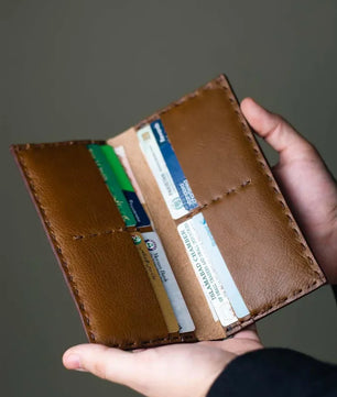 The Volonté – Veg-Tan Croc Leather Long Wallet (brown Inside)