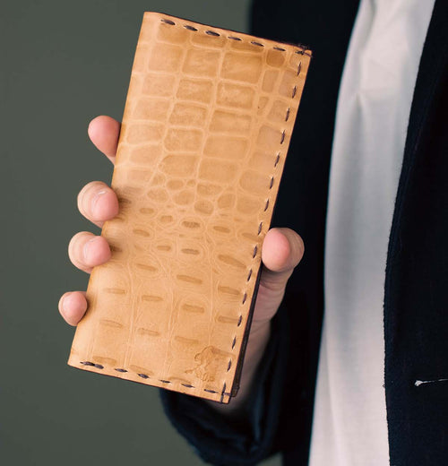 The Volonté – Veg-Tan Croc Leather Long Wallet