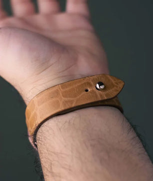 Veg-Tan Croc Leather Apple Watch Strap - Pure Leather Strap