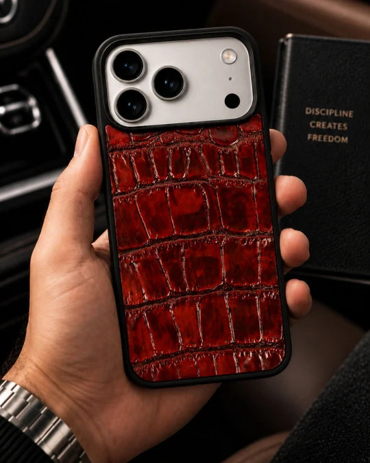The Vero - Iphone 17 Pro Max Ox-Blood Leather Case