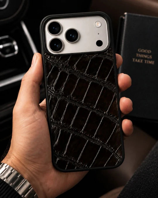 The Vero - Iphone 17 Pro Max Black Leather Case