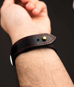 Black/Red Leather Apple Watch Strap - Exclusive Collection - The Stellar