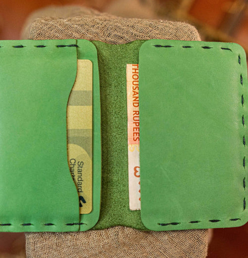 The Aura – Green - Smart Wallet
