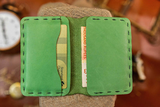 The Aura – Green - Smart Wallet