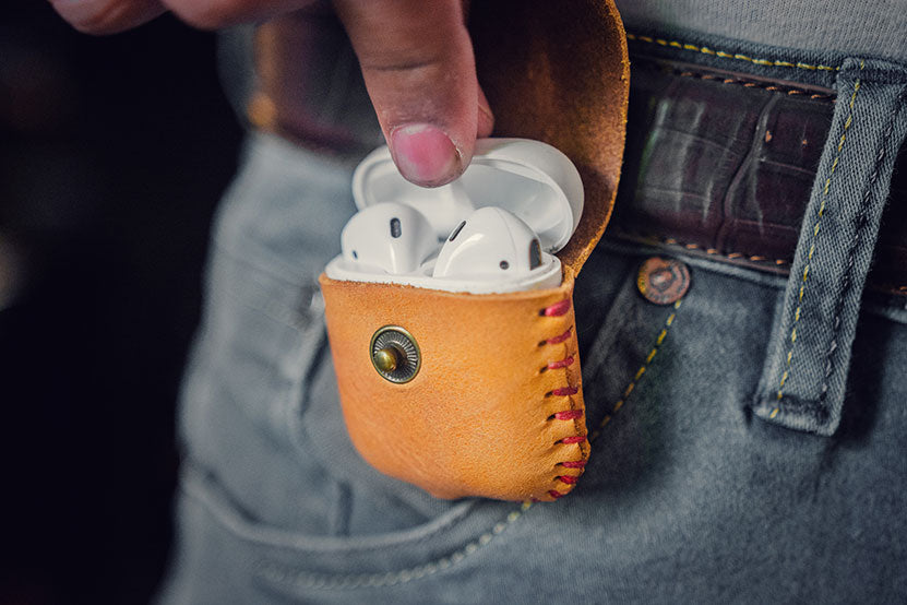 Prestige Mustard - Leather Case for AirPods 2