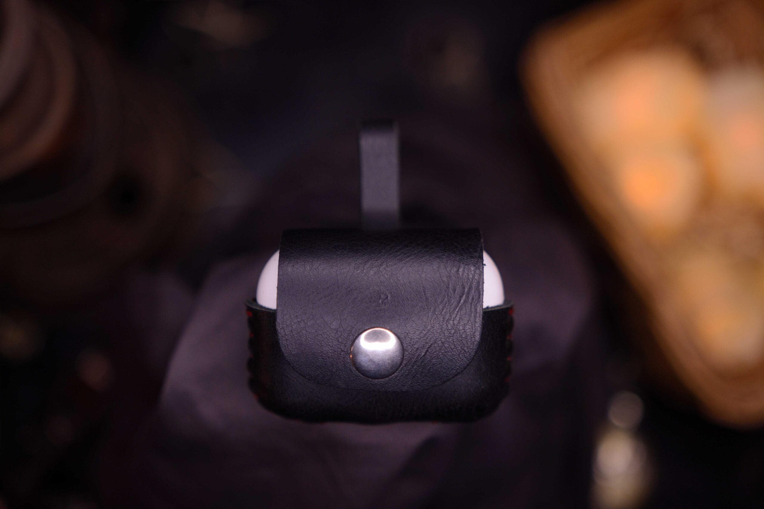 Swish Black -  AirPods Pro Leather Case